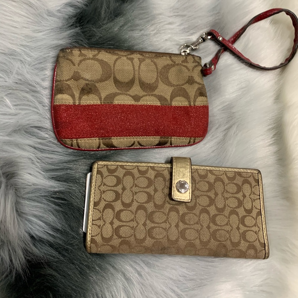 Coach wristlet and wallet
